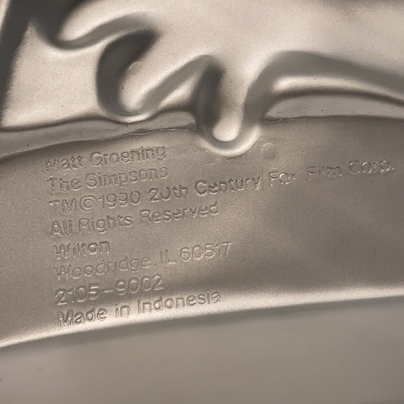 Vintage Bart Simpson cake pan - Picture 3 of 3